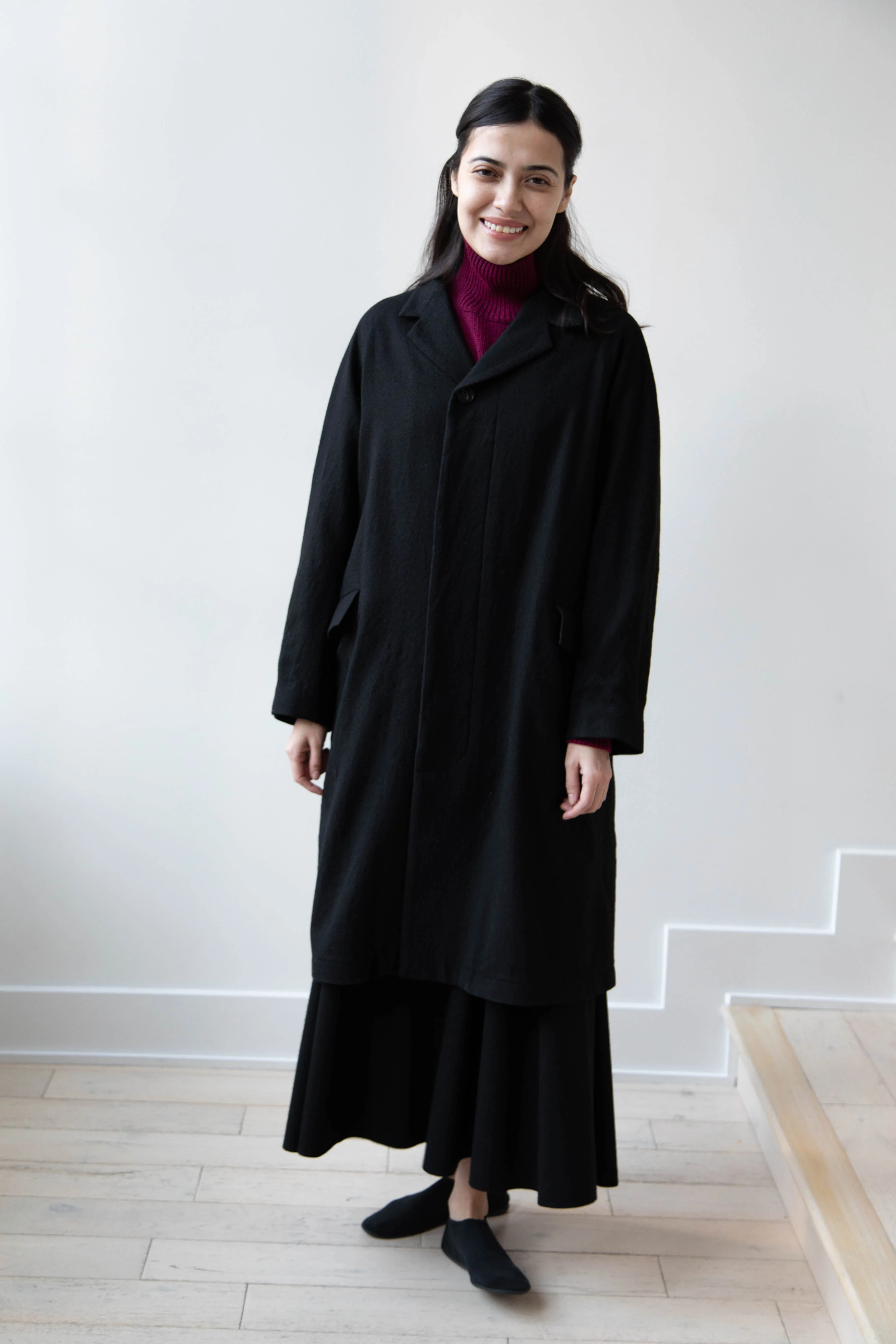 Arts & Science | Raglan Sleeve Chester Coat in Black