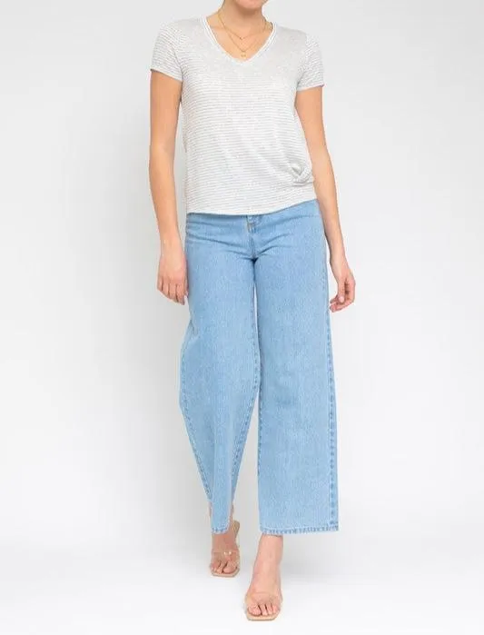 Short Sleeve Twist Front Top